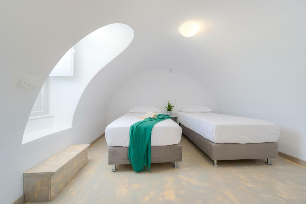 Crystal Villas Santorini Вотон Экстерьер фото