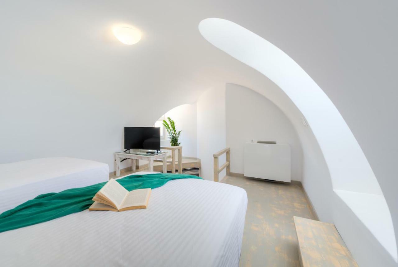 Crystal Villas Santorini Вотон Экстерьер фото